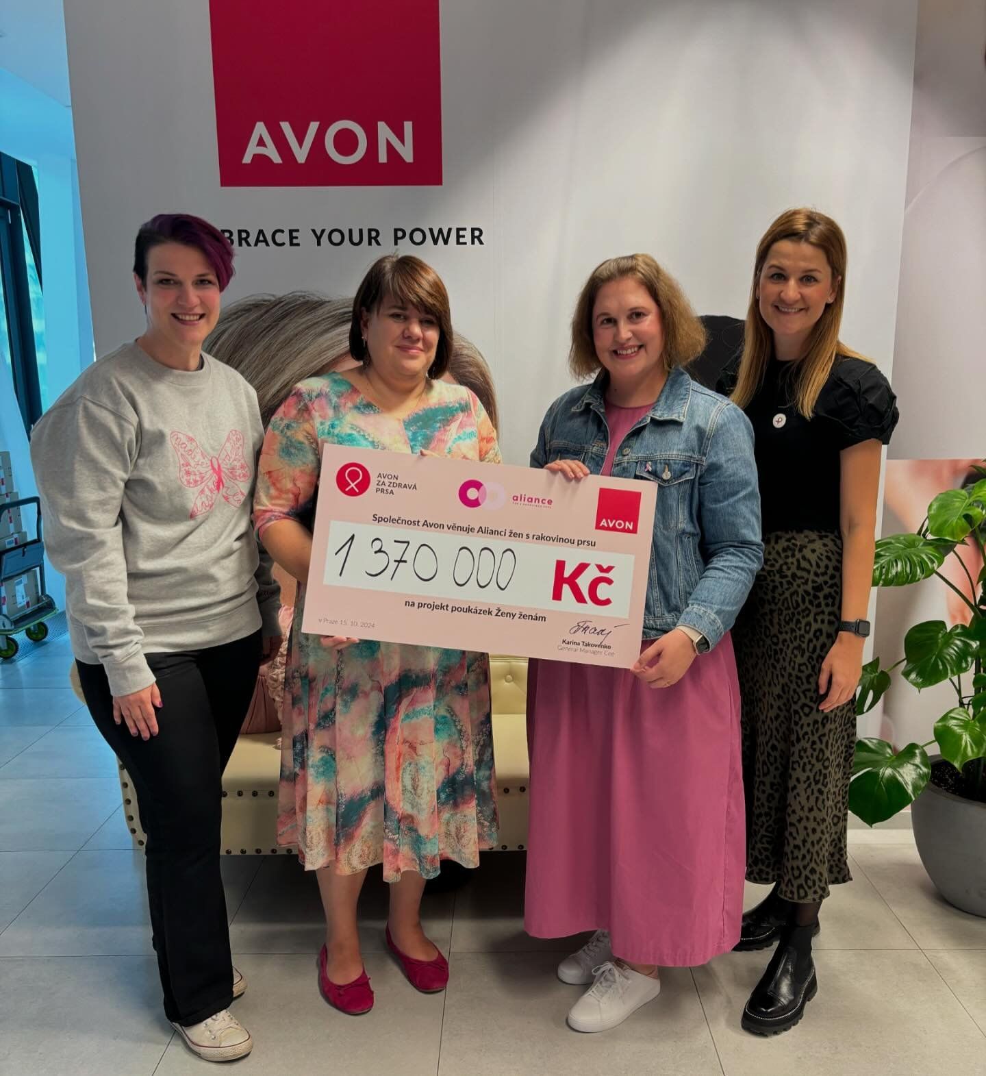 Projekt ŽENY ŽENÁM v dlouholeté spolupráci se společností AVON